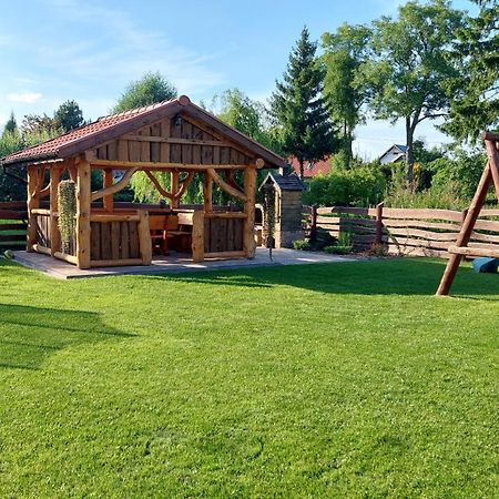 Pokoje U Wiktorii Sztutowo Esterno foto