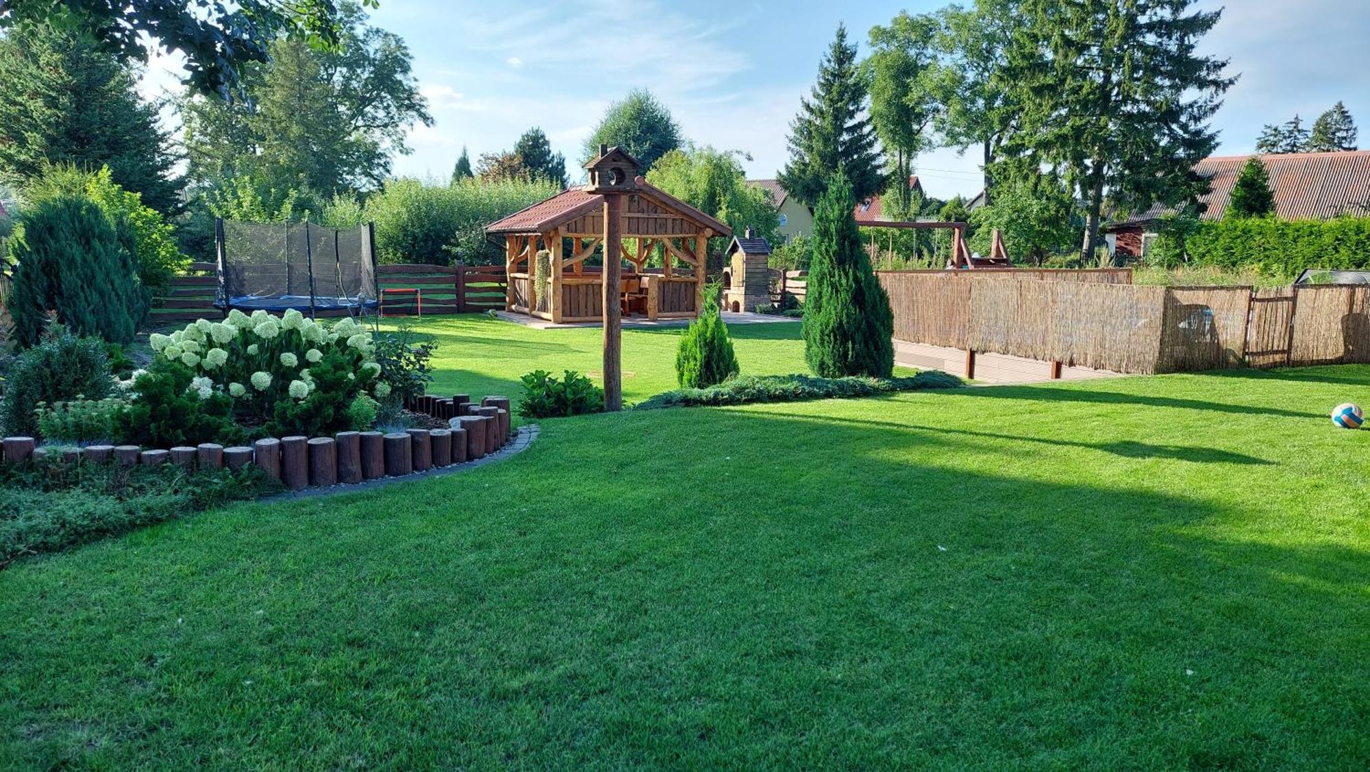 Pokoje U Wiktorii Sztutowo Esterno foto